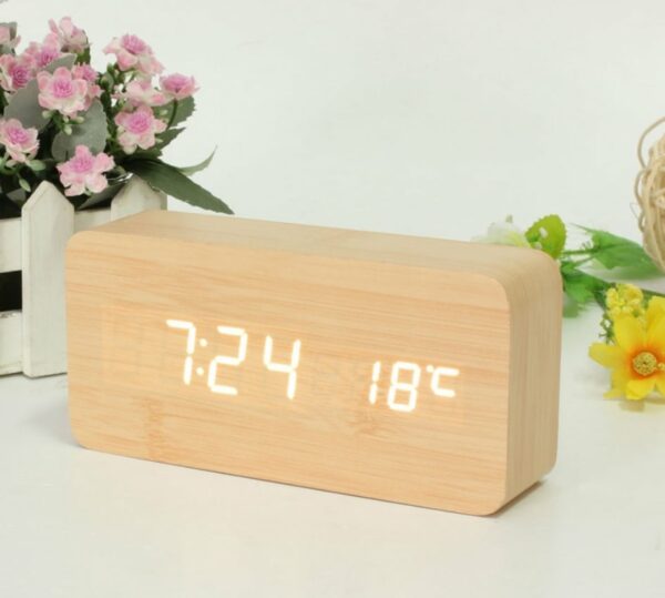 Fa design asztali óra LED kijelzővel ébresztő funkcióval - Image 9