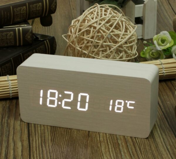 Fa design asztali óra LED kijelzővel ébresztő funkcióval - Image 4